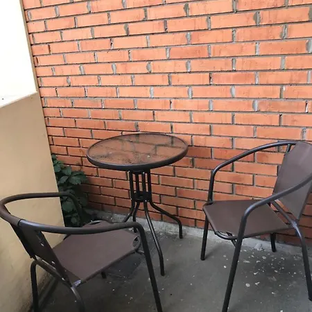 французский бульвар жк париж Apartament Odessa