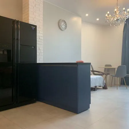 французский бульвар жк париж Apartament Odessa