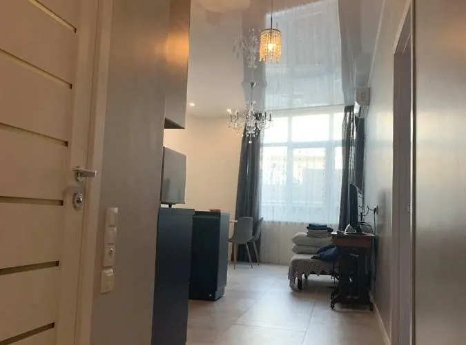 французский бульвар жк париж Apartament Odessa